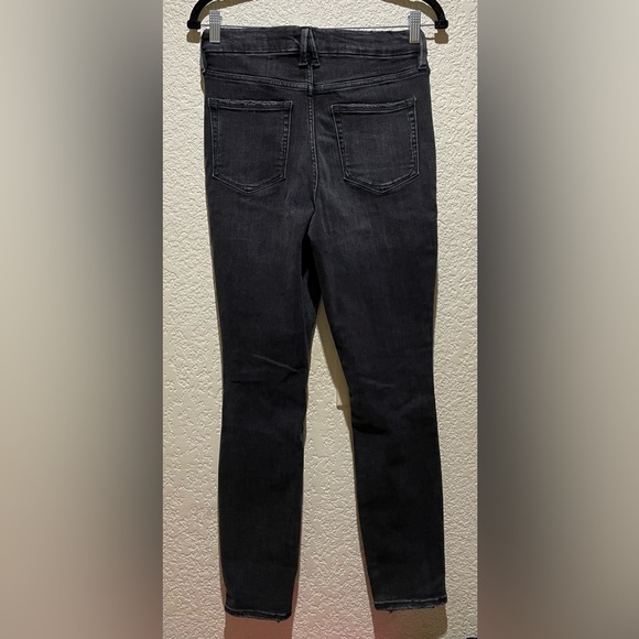 Good American NWT Good Legs Black Distressed Skinny Jeans Size 8 - Picture 3 of 8